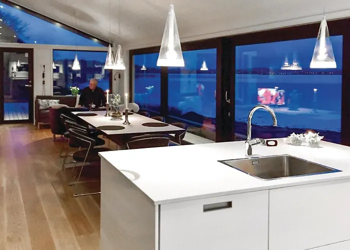 Nyaraló With A Fireplace 04 *